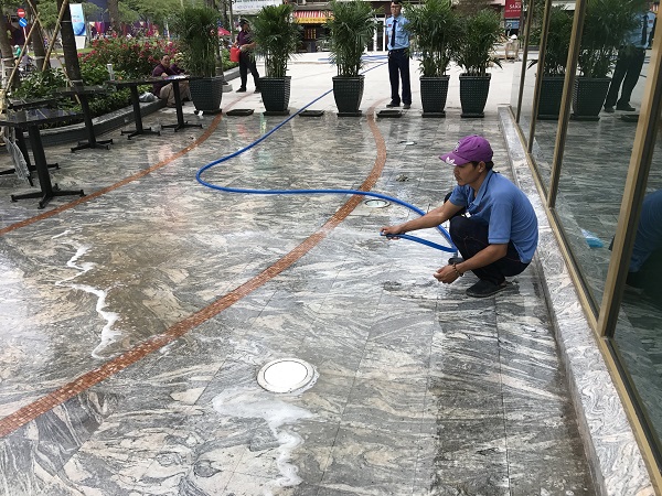 VỆ SINH VĂN PHÒNG