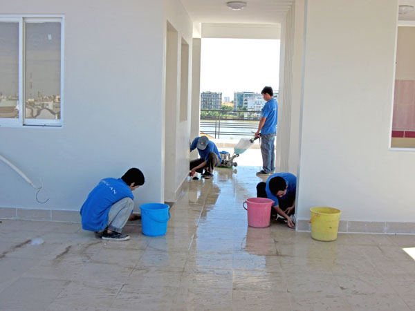 Các bước vệ sinh sau xây dựng và đội ngũ vệ sinh sau xây dựng chuyên nghiệp