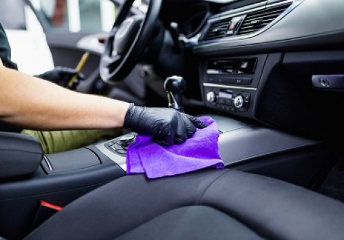 10 Lý do nên chọn dịch vụ vệ sinh nội thất xe ô tô