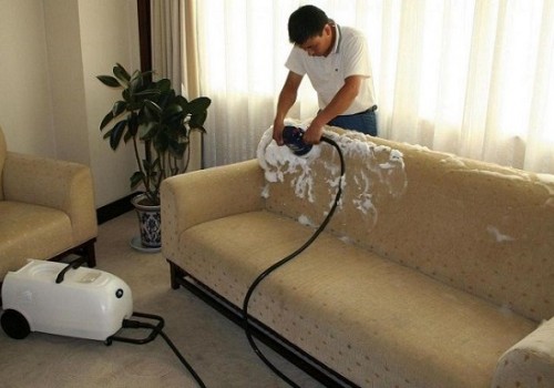 Mẹo vệ sinh ghế sofa đúng cách để sử dụng bền lâu hơn
